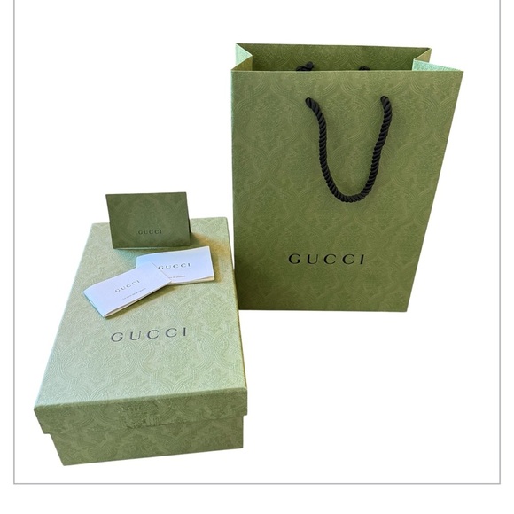 Gucci Luxury Gift Set – Green Embossed Paper Shopping Bag, Shoe Box,Cards - Picture 1 of 8